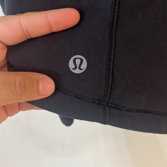 Lululemon long sleeve shirt - Picture 3 of 6